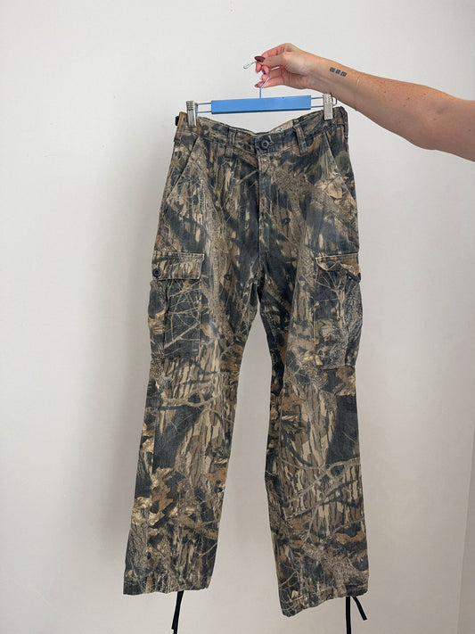 Vintage Camo Cargo Pants (27)